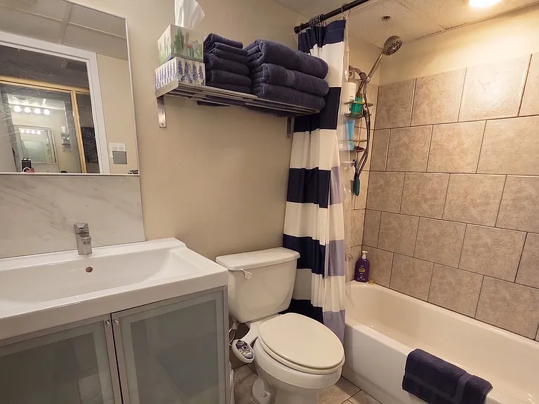 1800 Lavaca St #503 — Photo 7