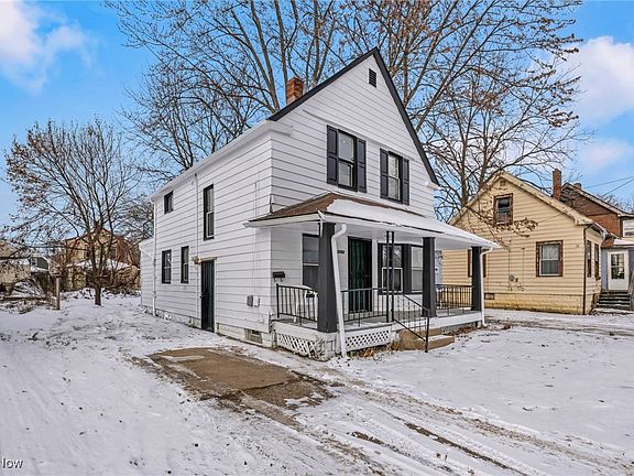 3rd image of 3552 W 45th St