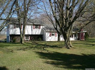 1185 Quaker Rd, Barker, NY 14012