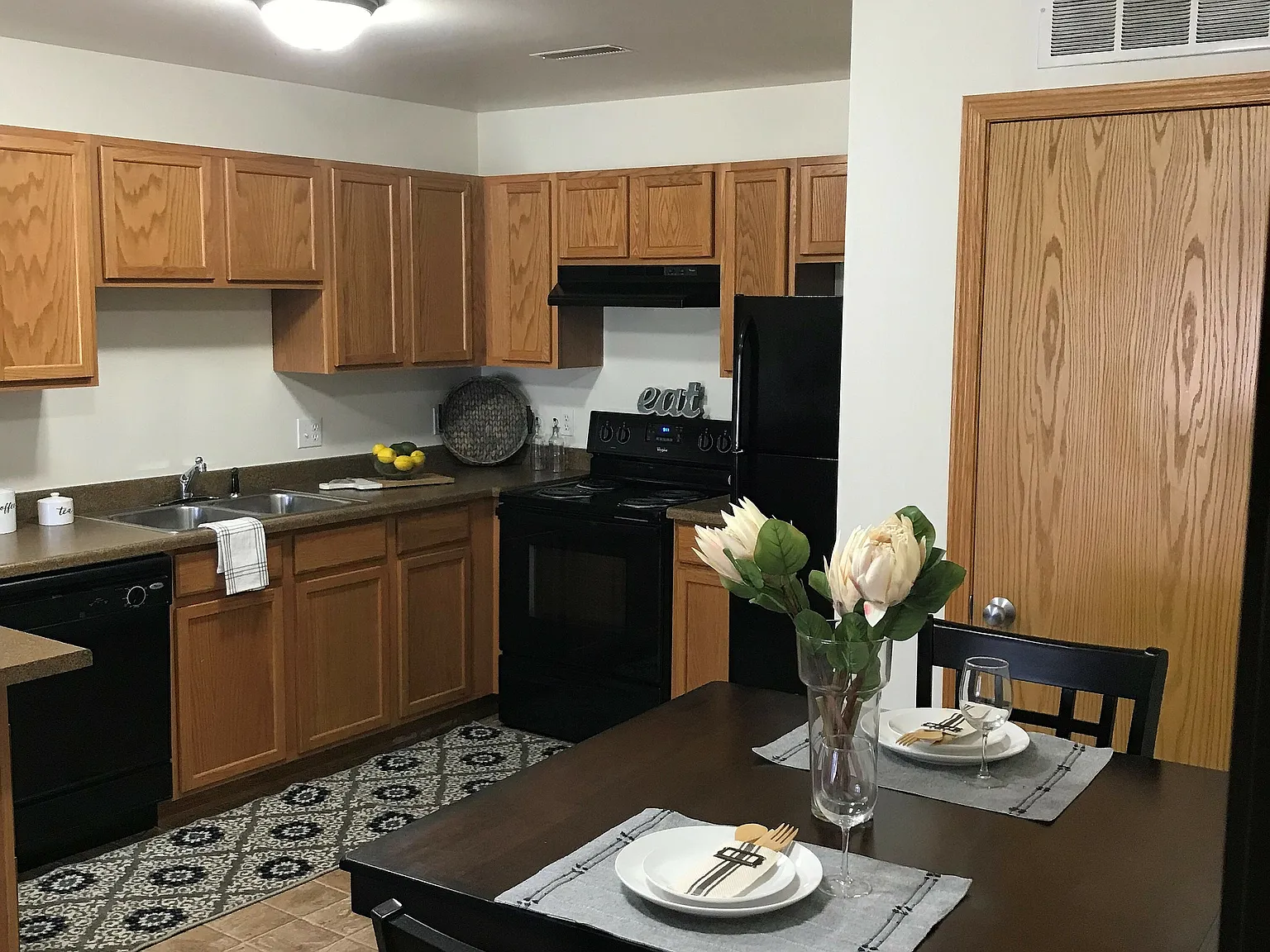 Wheatland Condos — Photo 4