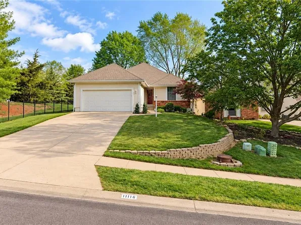 11116 W 99th St, Overland Park, KS 66214