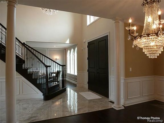 The Portland Colonial, 3629 sq. ft, foyer view