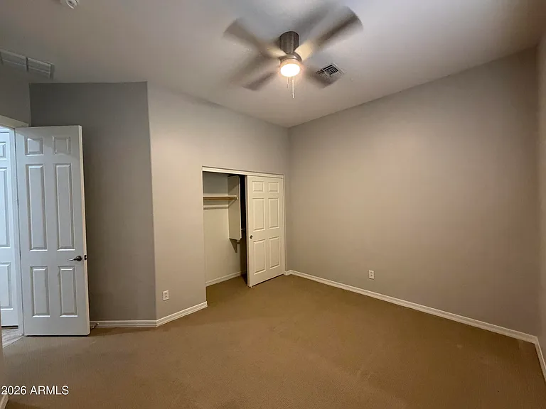 2417 E Iris Dr — Photo 34