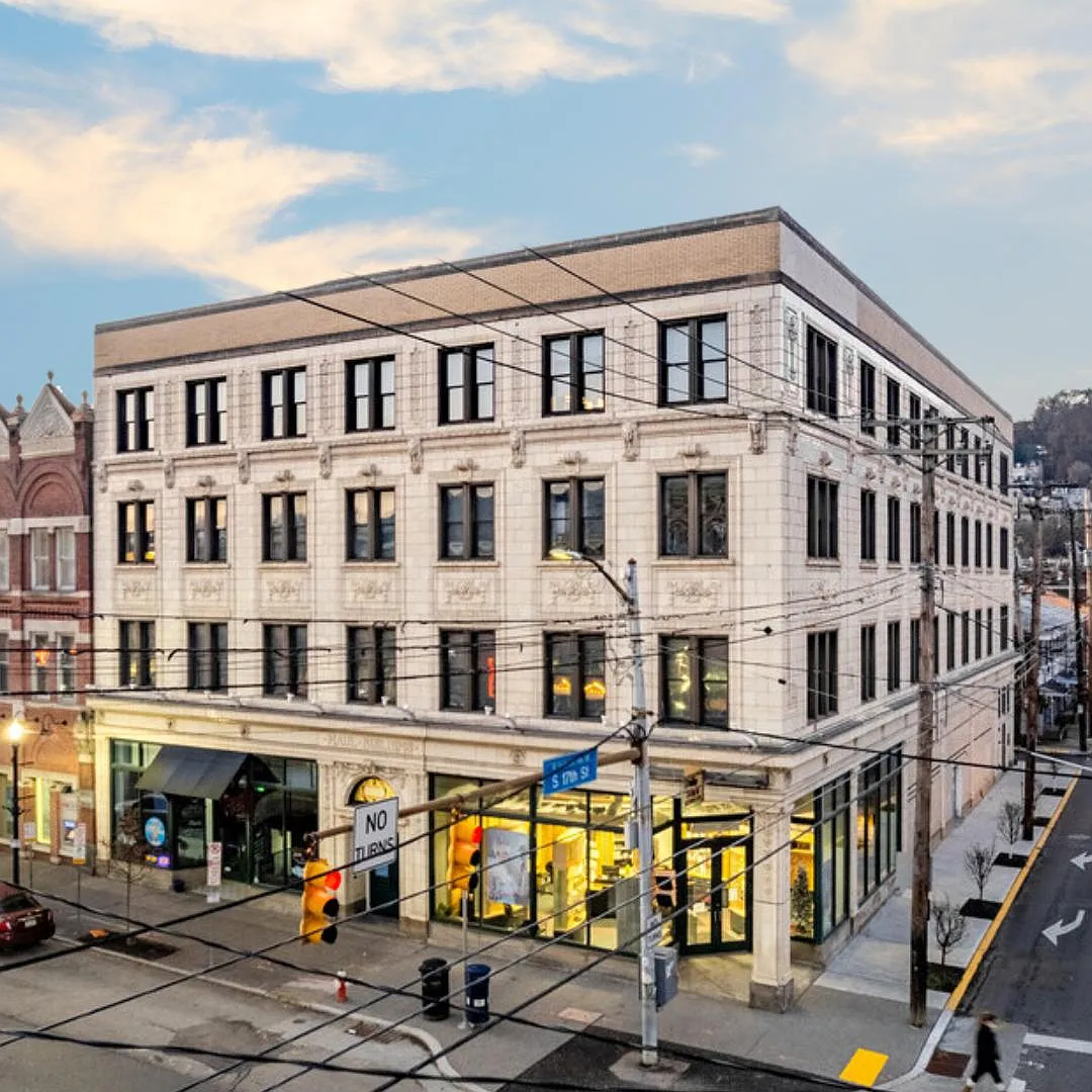 The Revival on Carson — Photo 2