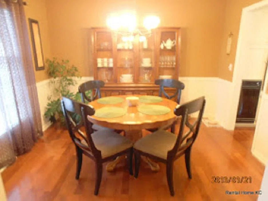 3 bed, 1578 sqft, $2,200 — Photo 4