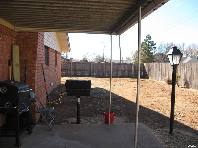 2300 Moberly Dr — Photo 14