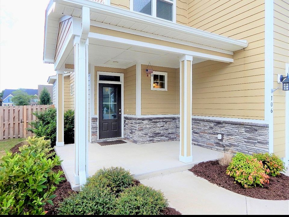 2nd image of 106 Abaco Dr E