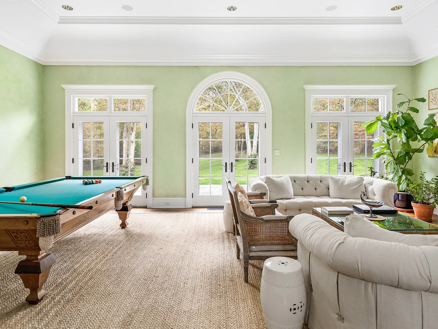 Private East Hampton Getaway — Photo 4