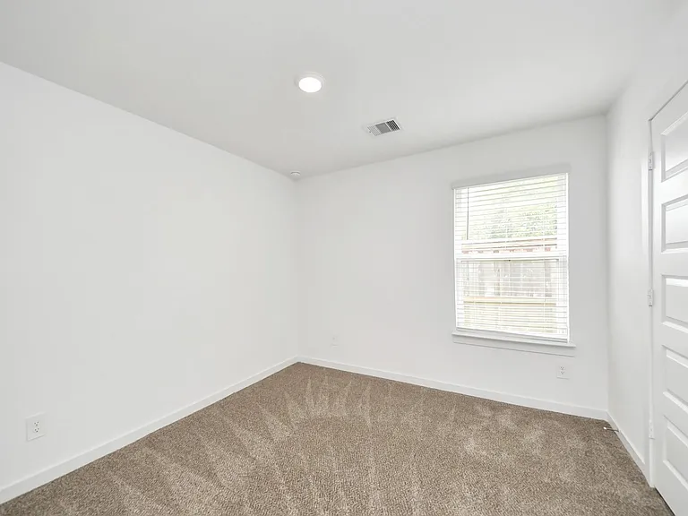 1618 Westway Dr — Photo 14