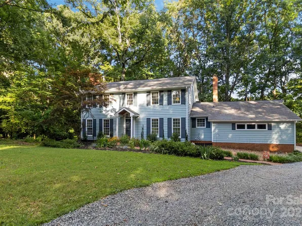 601 Highland Forest Dr, Charlotte, NC 28270