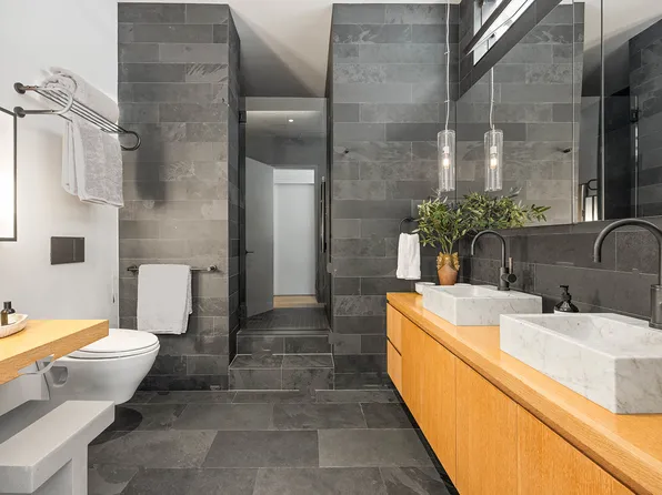 250 Mercer Street image 13 of 15