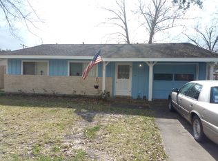 306 Sycamore St, Alvin, TX 77511