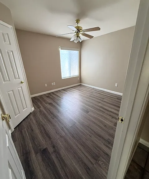 10406 Attleboro Ave — Photo 30