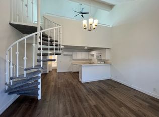 4335 W Rosecrans Ave APT 2, Hawthorne, CA 90250