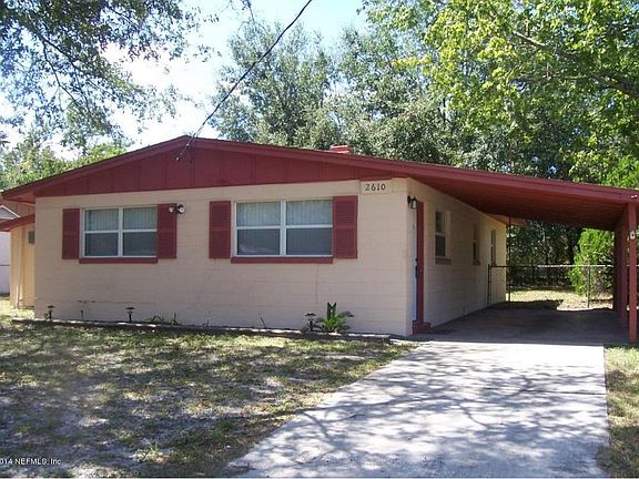3rd image of 2610 Lourdes Dr W