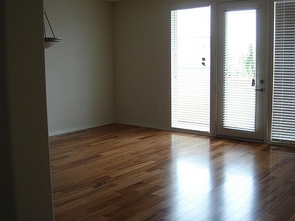 2nd image of 360 Avenue 26 Unit 303