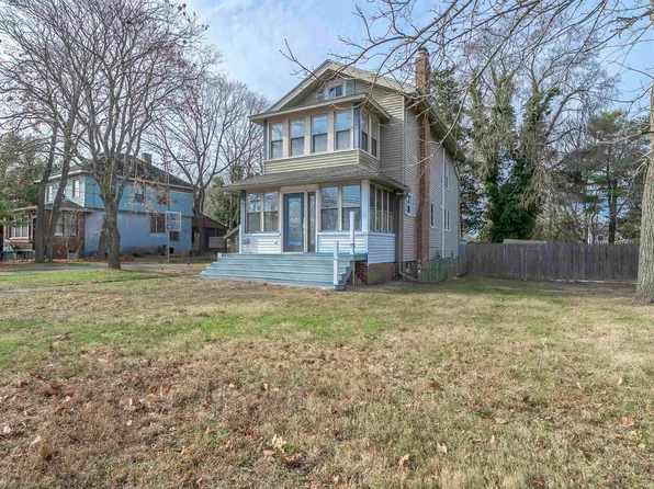 1709 Shore Rd, Linwood, NJ 08221