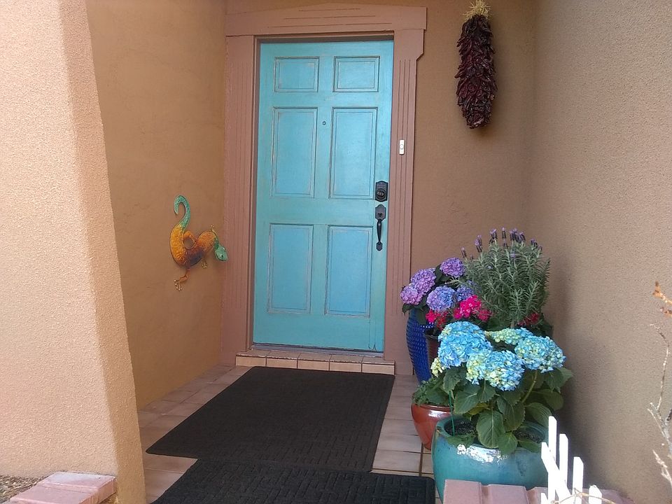 1st image of 7013 Canyon Run Dr