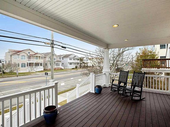 2nd image of 3536 West Ave