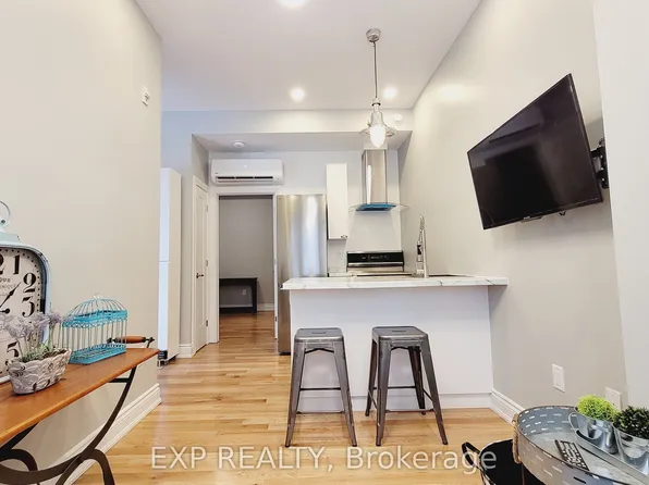157 James St, Ottawa, ON