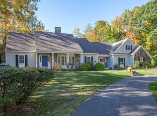 4 Sea Garden Cir, Kennebunk, ME 04043