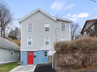 9 Richmond Ln, Adams, MA 01220