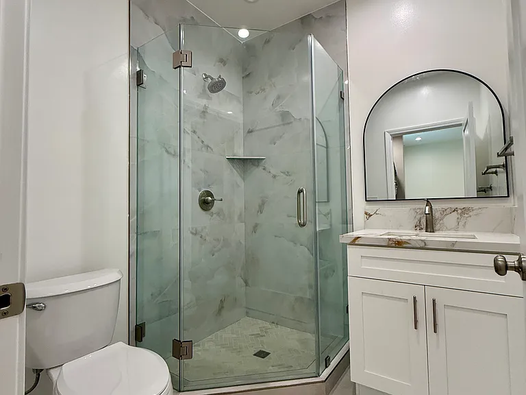 12154 Monogram Ave — Photo 9