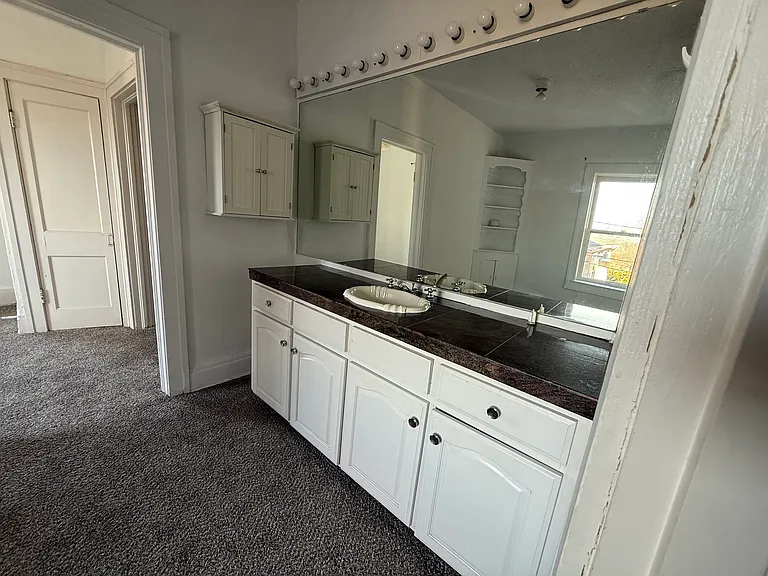 1814 N Shartel Ave #2 — Photo 22