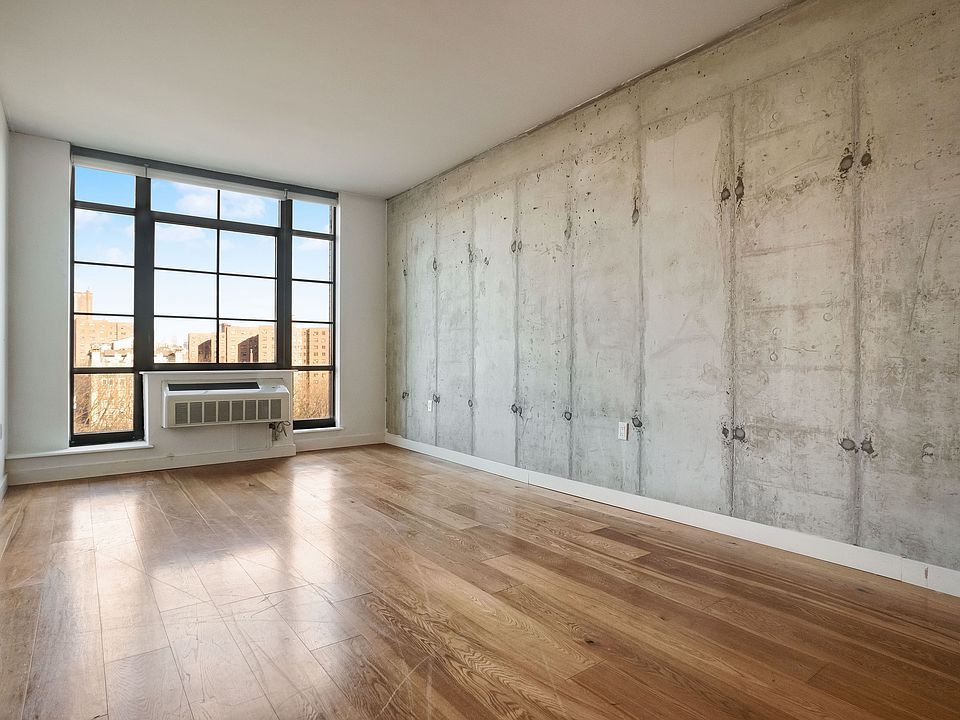 1st image of 180 Nassau St APT 2H