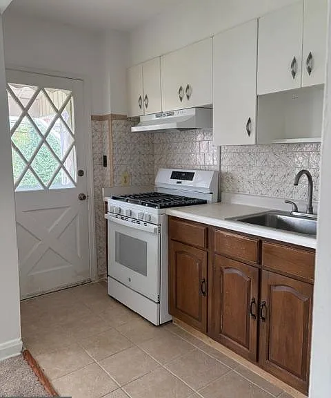 325 Imla St — Photo 8