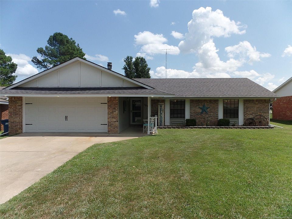 1st image of 1920 Green Meadows Dr