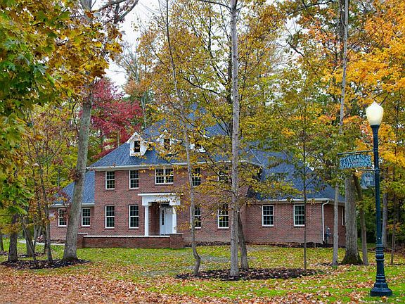 2nd image of 6095 Andover Ct
