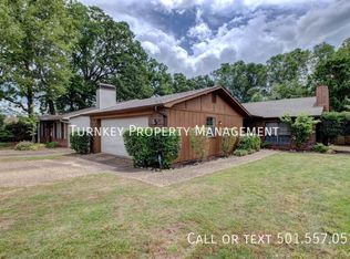 1605 Pickering Dr, Little Rock, AR 72211