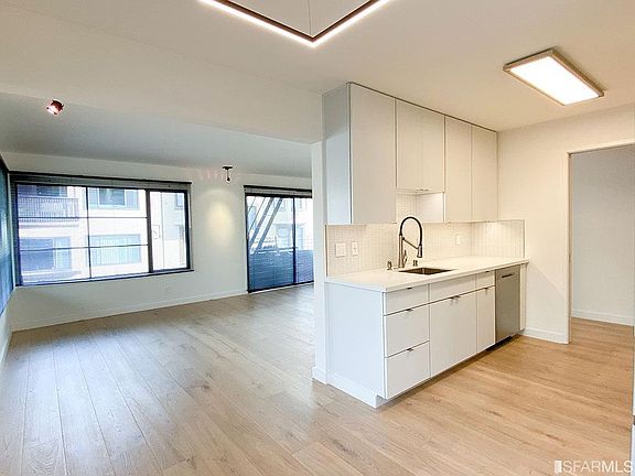 2nd image of 1831 Grant Ave #101