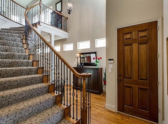 4th image of 18363 Frankford Lakes Cir