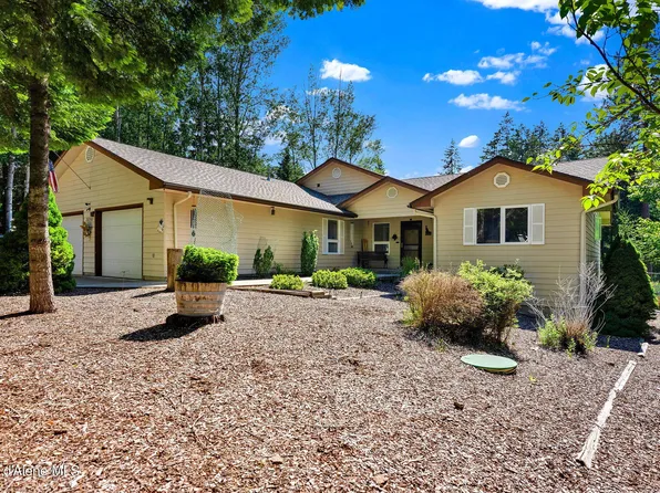3050 E Woodlyn Ct, Hayden Lake, ID 83835