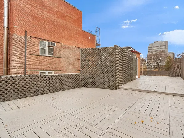 310 East 15th Street image 11 of 12