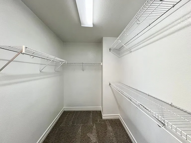 4212 Cape Eagle Ave — Photo 7