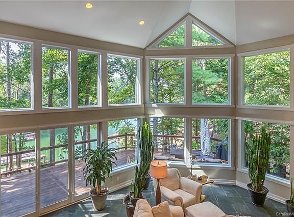 5th image of 5057 Lighthouse Ct
