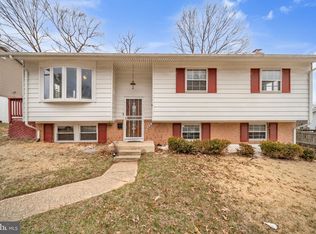 4554 Kinmount Rd, Lanham, MD 20706