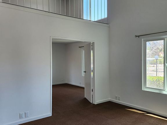 2nd image of 11087 Clairemont Mesa Blvd