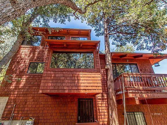 5th image of 24820 Ponderosa Dr