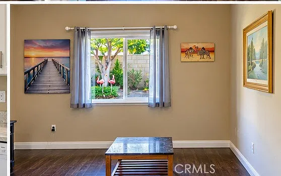 3 bed, 1102 sqft, $3,500 — Photo 4