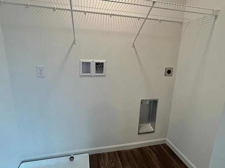 12 Meredith Way — Photo 12