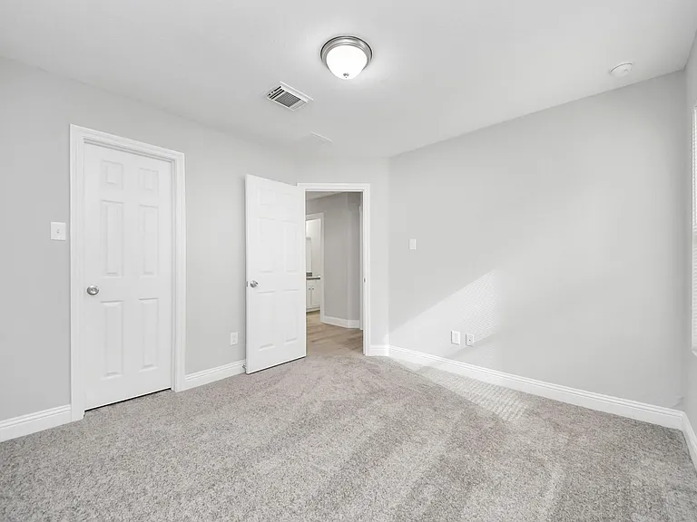 19618 Beachy Ct — Photo 23