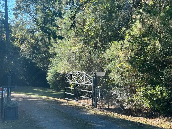 9746 Fm 1004 Rd W, Buna, TX 77612