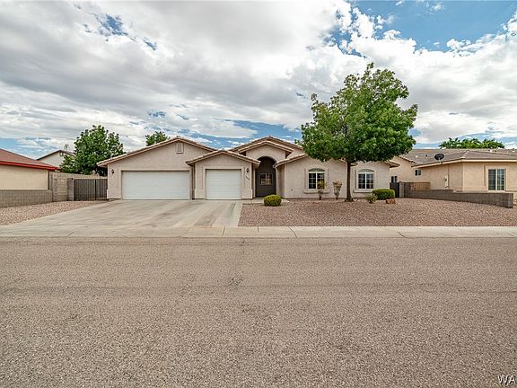 2nd image of 3208 Jennifer Avenue