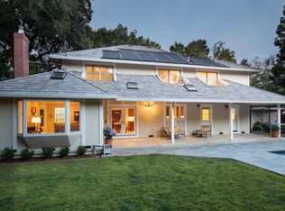 111 Pepper Dr, Los Altos, CA 94022
