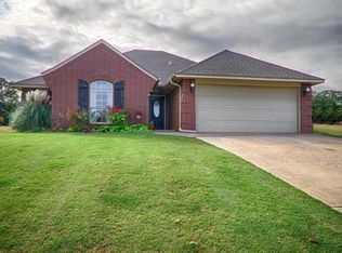 11593 Country Vw, Guthrie, OK 73044