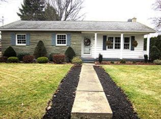 602 Rocky Glen Rd, Avoca, PA 18641